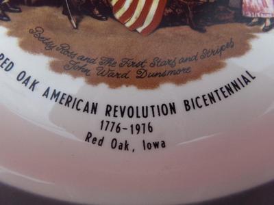 Bi-Centennial commemorative plate 1776-1976,Red Oak IA. About 10"