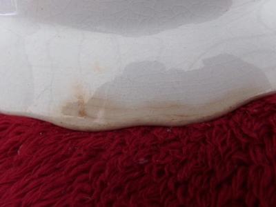 VTG/Antique glazed ceramic serving bowl w/gold floral pattern. Fair/Good condition. About 9"+ diameter.