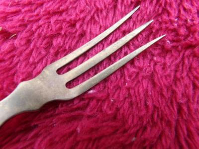 VTG 2 very unique table utensils, aluminum spoon & copper fork
