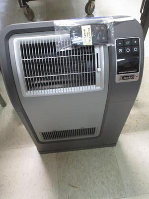 Sale Photo Thumbnail #1868: Lasko Model CC24841 Movable Air Heater