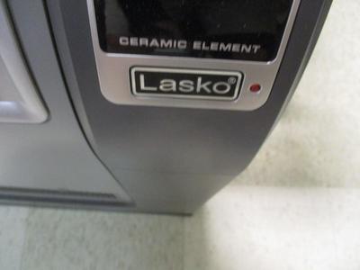 Sale Photo Thumbnail #1869: Lasko Model CC24841 Movable Air Heater