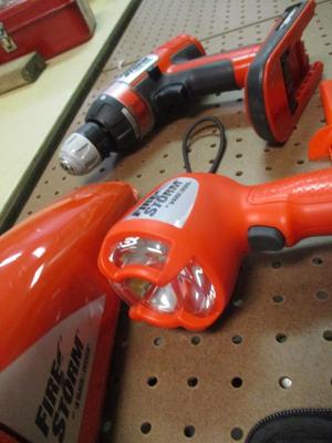 Sale Photo Thumbnail #1515: Black & Decker Fire Storm Hand Tools