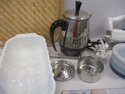 Sale Photo Thumbnail #1888: Assortment Of Kitchen Accessories