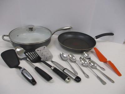 Sale Photo Thumbnail #1911: Cooking Pans & Utensils