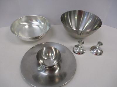 Sale Photo Thumbnail #349: Silverplated Serving Dishes