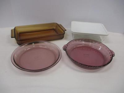 Sale Photo Thumbnail #377: Pyrex Cranberry Purple Pie Dishes