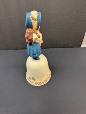 Sale Photo Thumbnail #280: 1986 Jan Hagara Bell Lisa Ceramic Figurine Porcelain Doll Baby Limited Edition