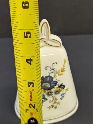 Sale Photo Thumbnail #299: Hand Made In Galway Ireland Royal Tara Fine Bone China Bell