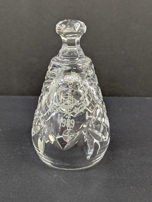 Sale Photo Thumbnail #322: The Waterford Crystal Collectors 1989 Bell features a beautifully crafted design of 6 geese a laying, part of the famous 12 days of Christmas theme. Made from the finest crystal, this bell captures the essence of Christmas with its intricate detailing and