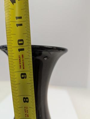 Sale Photo Thumbnail #245: Black & White Onyx Marble Vase Etched Bird Design