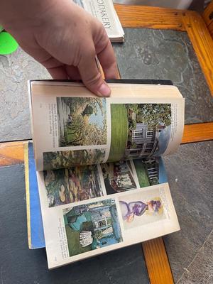 Sale Photo Thumbnail #964: Lot of Antique Readers' Digest and Kodakery Magazines (Lot of 12)