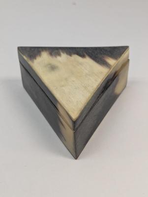 Triangle Horn Covered Trinket Box Signed "Pick" Jenkins Post TEX 1950 #1