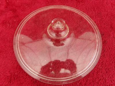 PYREX ovenware lid. Looks like it would fit about an 8" I.D. PYREX bowl. VG