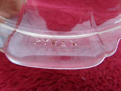 PYREX casserole lid/cover w/ tab/ear handles. Appears it would fit about a 6-1/2" I.D. casserole dish. VG