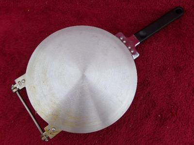 Perfect Pancake maker. stove top tool. Cook it, flip it, pop it out. SLICK