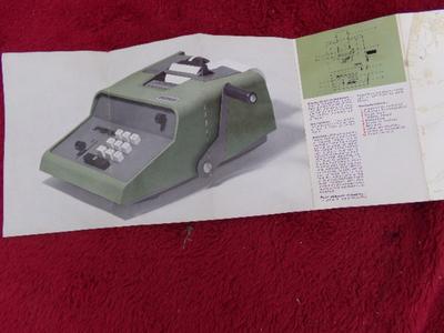 VTG Olivette-Underwood mechanical ADDING machine, works good.
