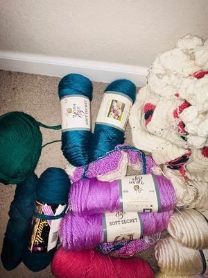 MILES OF SUPER SOFT YARN AND KNITTING NEEDLES