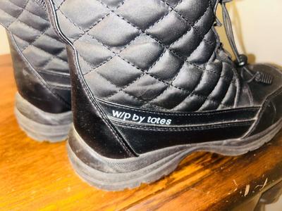 WOMENS BLACK W/P By TOTES SNOW BOOTS, SLIP ON SHOES AND BELTS
