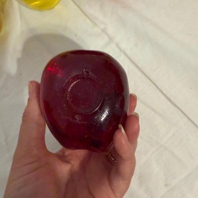 Vintage Lucite Fruit (B1-BM)