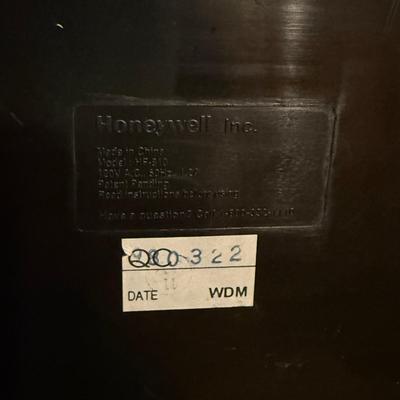 Lily's Pro Infrared Heater & Honeywell Fan (B1-BM)