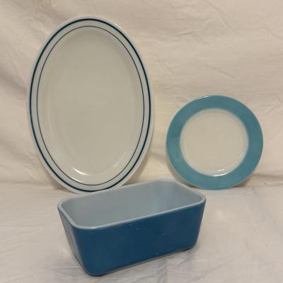 Vintage Blue Hued Pyrex & Corning Dishes (B1-HS)