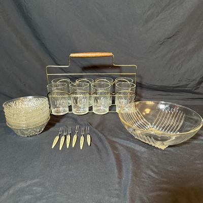 Homer Laughlin Golden Wheat Fleur de Lis China and More (B2-BM)