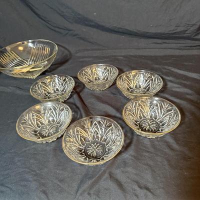 Homer Laughlin Golden Wheat Fleur de Lis China and More (B2-BM)