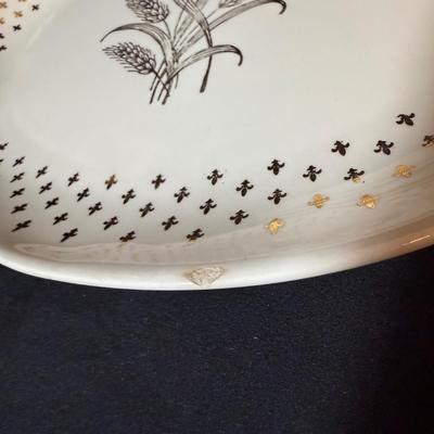 Homer Laughlin Golden Wheat Fleur de Lis China and More (B2-BM)