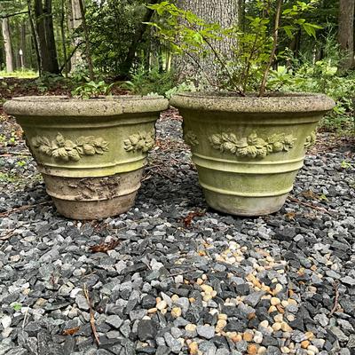 O992 Pair Of Cement Pots