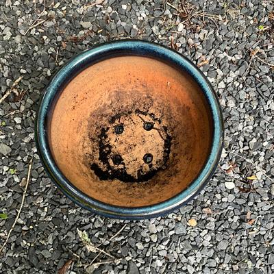 O993 Large Blue Glazed Terracotta Pot