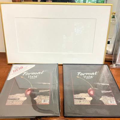G996 Lot Of New Matted Picture Frames