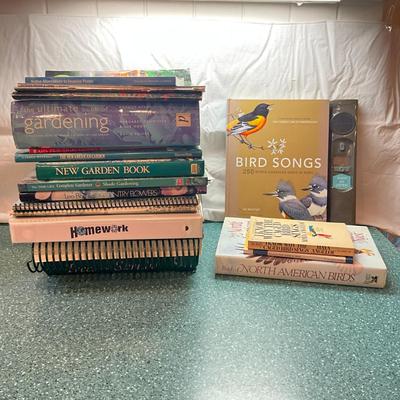 L1002 Large Lot Of Garden & Outdoor Books
