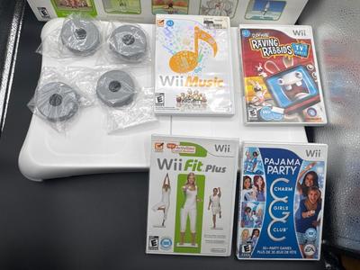 Wii Fit Plus Bundle