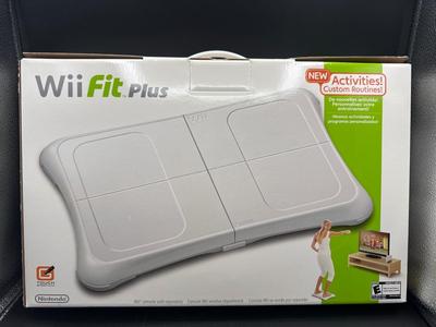 Wii Fit Plus Bundle