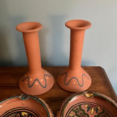 A1026 Ash Trays & Vases Lot