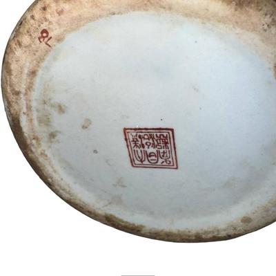 A1048 Two Porcelain Vases
