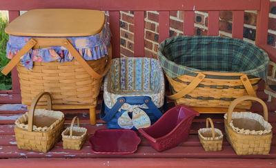 LOT 81G: Longaberger Lot of Various Sized Baskets and Bags