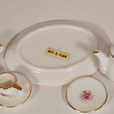 LOT 103G: Miniature Tea Sets and More