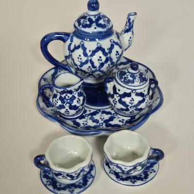 LOT 105G: Three Sets of Blue and White Miniature Tea Sets