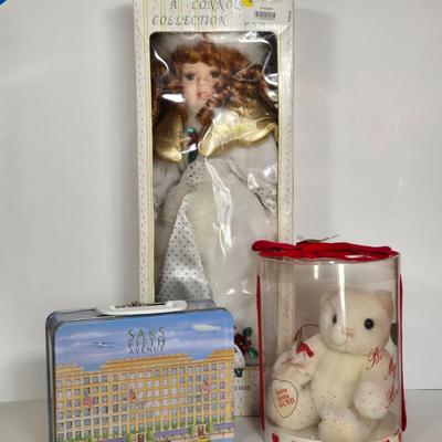 LOT 119G:NIB Seymour Mann Doll, Gund Valentines Bear, and Saks Fifth Avenue Lunch Box