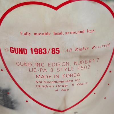 LOT 119G:NIB Seymour Mann Doll, Gund Valentines Bear, and Saks Fifth Avenue Lunch Box