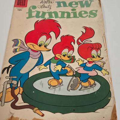 LOT 120G: Vintage Richmond Letters and Numbers Spelling Board, Dell Comic Book, Mother Hen Target Game, and More