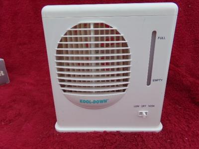 MINI Swamp Cooler. Runs on 4 “C” batteries. Has small water bottle
