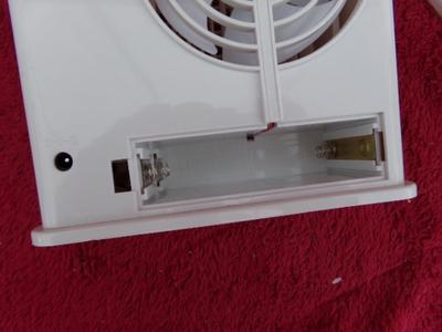 MINI Swamp Cooler. Runs on 4 “C” batteries. Has small water bottle