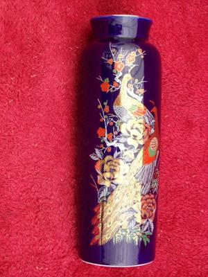 Japanese sake jar (or flower vase). Looks like deep blue porcelain??