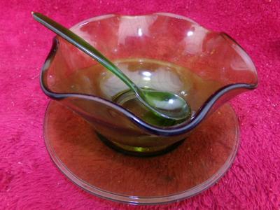 VTG Indiana Glass Co. c. 1960s maybe? “3 piece Mayonnaise set”