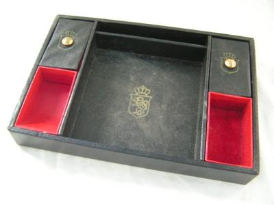 El Dorado Dresser Tray: Holds everything a man carries in his pockets