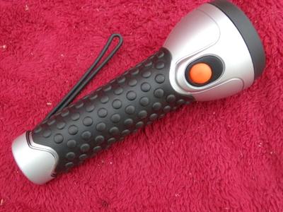 A working flashlight, uses 2 “D” batteries not included. Tested OK.
