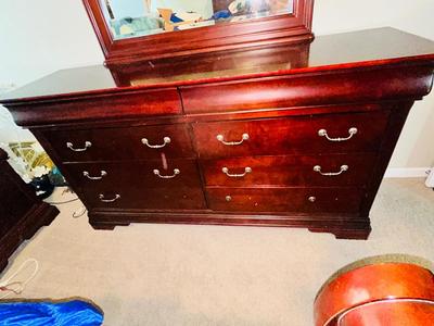 MARSEILLE COLLECTION 8 DRAWER DRESSER W/ LANDSCAPE MIRROR