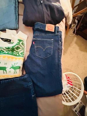 UNIQUE LADIES JOHN DEERE SWEATER, BLUE JEANS AND HOODIES